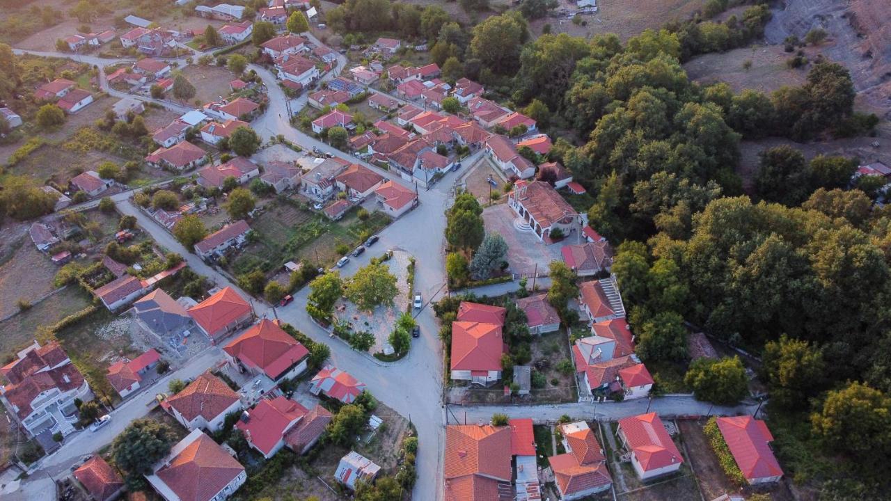 Arados Family Residence Калампака Экстерьер фото